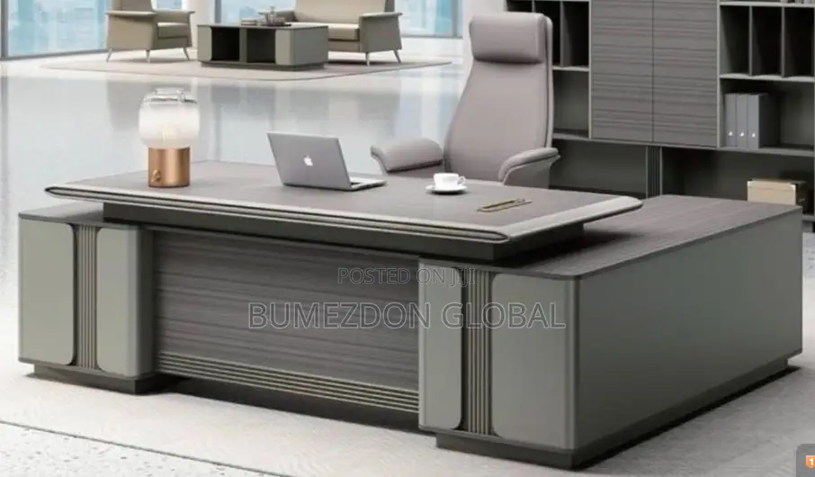 Executive Table 2.4meter