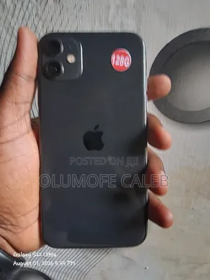 New Apple iPhone 11 128 GB Black