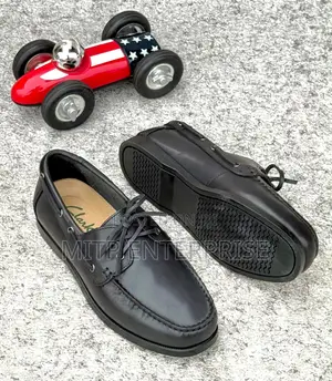 Clarks Mocassin Leather Loafers