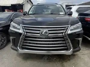 Lexus LX 570 AWD 2016 Black