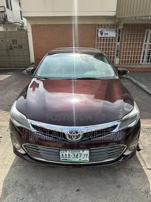 Toyota Avalon Limited 4dr Sedan (3.5L 6cyl 6A) 2015 Red