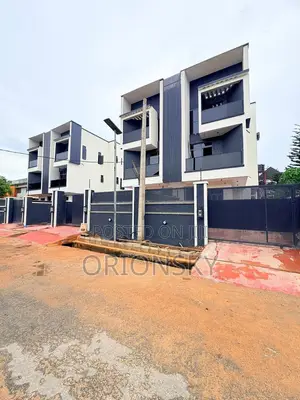 4bdrm Duplex in Adeniyi Jones for sale