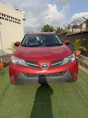 Toyota RAV4 LE 4dr SUV AWD (2.5L 4cyl 6A) 2014 Red