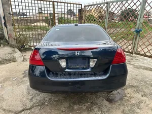 Honda Accord 2006 Blue