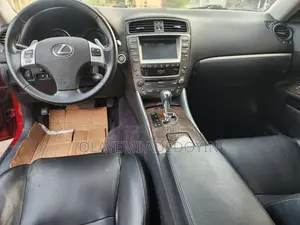 Lexus IS 250 2013 Maroon