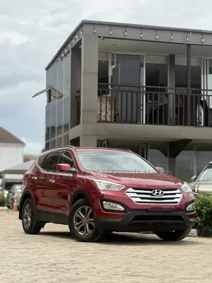 Hyundai Santa Fe 2014 Red