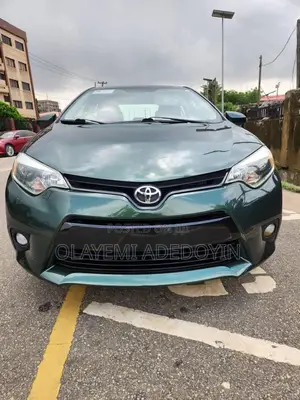 Toyota Corolla LE Eco Premium 4dr Sedan (1.8L 4cyl CVT) 2015 Green