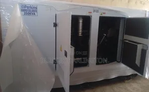 250kva Super Silent Perkins Soundproof Diesel Generator