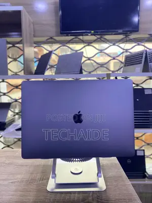 Laptop Apple MacBook Pro 2017 16GB Intel Core i7 SSD 256GB