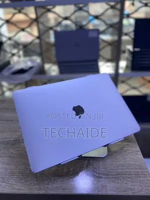 Laptop Apple MacBook 2018 16GB Intel Core i7 SSD 256GB