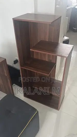 Unique Design Wood Bookshelf