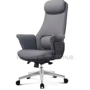Contemporary Executive Swivel Chair