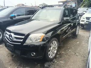 Mercedes-Benz GLK-Class 2011 Black