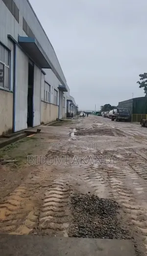 Premium 1,700 SQM Warehouse for Lease Facing Lagos–ibadan Expressway