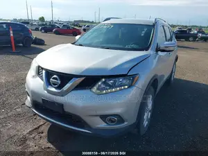 Nissan Rogue SL 4dr SUV AWD (2.5L 4cyl CVT) 2015 Silver