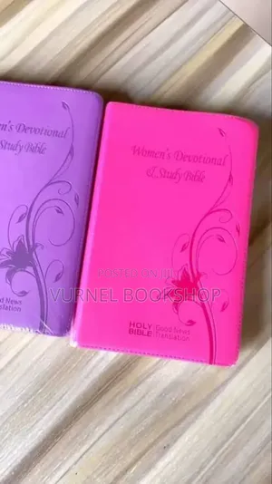 Women's Devotional Bible