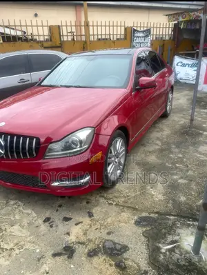 Mercedes-Benz C300 Sport 4Matic Sedan AWD (3.0L 6cyl 7A) 2010 Red