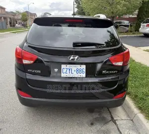 Hyundai Tucson 2012 Black