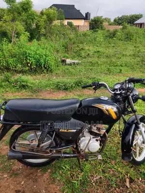 TVS HLX 125 2024 Black