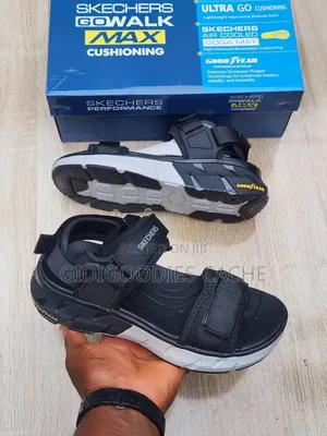 Skechers GoWalk Max Cushioning Sport Sandals Size 40-45