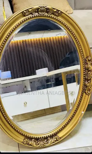 Neatly Used Mirror for Sale