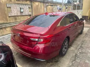 Honda Accord 2018 Red