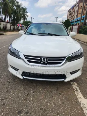 Honda Accord EX-L 4dr Sedan w/Navigation (2.4L 4cyl CVT) 2014 White
