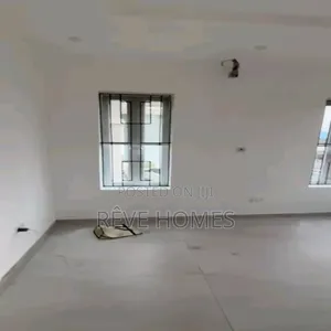 Mini Flat in Ketu-Ikosi for rent