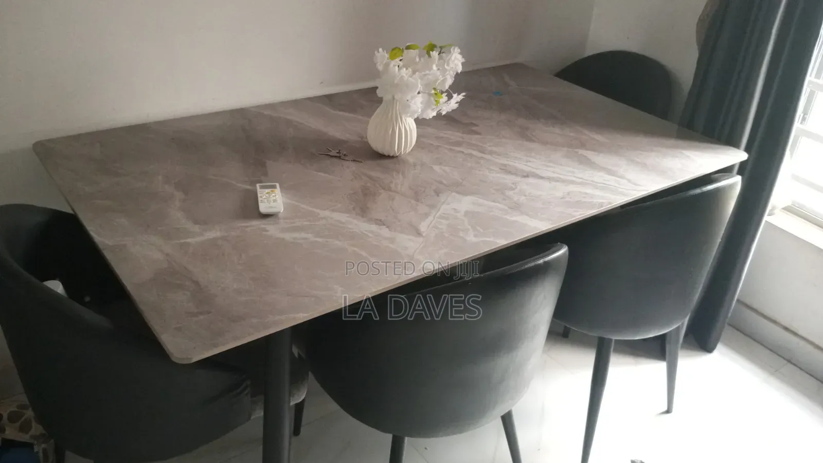 Dinning Table
