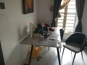 Dinning Table