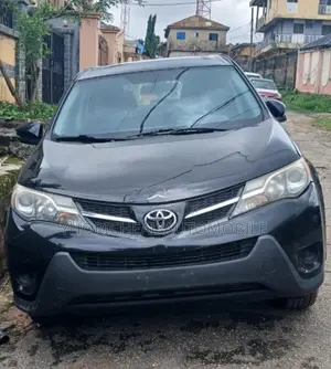 Toyota RAV4 LE 4dr SUV AWD (2.5L 4cyl 6A) 2015 Black