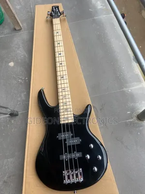 Ibanez 4 Strings Bass Guitar