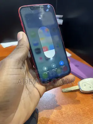 Apple iPhone 13 128 GB Red