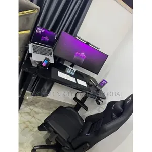 Gaming Chair and Ajustable Desk