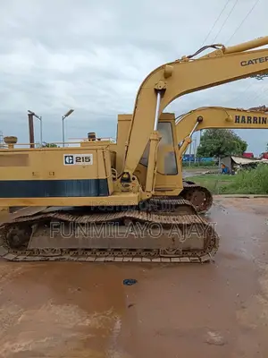 Caterpillar CAT 215 Hydraulic Excavator for Sale | Heavy-Duty