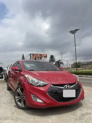 Hyundai Elantra 2014 Red