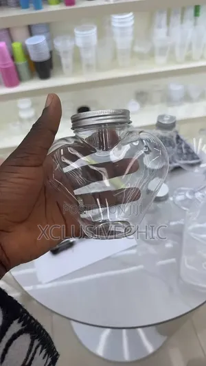 Transparent Heart Shaped Food Grade Plastic Bottles 500mL