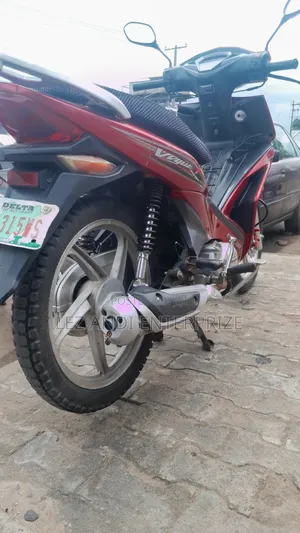 Kymstone Husky 2023 Red