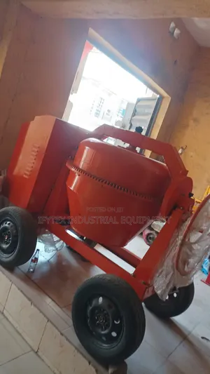 Concrete Mixer 600L