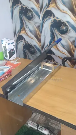 Manual Fish Cutting Machine
