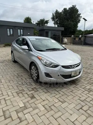 Hyundai Elantra 2013 Silver