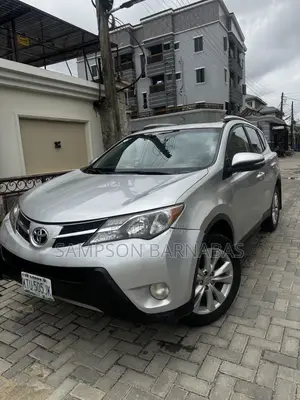 Toyota RAV4 2015 Silver
