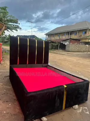 6by4 Bedframe Available