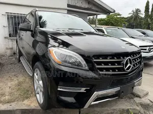 Mercedes-Benz M Class ML350 4MATIC 4dr SUV AWD (3.5L 6cyl 7A) 2015