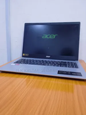 Laptop Acer Aspire 1 8GB AMD Ryzen 5 SSD 256GB