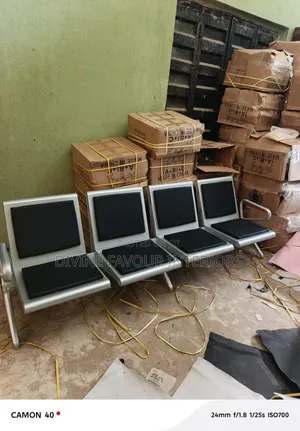 4 in One Durable Heavy Duty Visitors Chair