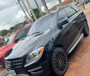 Mercedes-Benz M Class ML350 4dr SUV (3.5L 6cyl 7A) 2015 Black