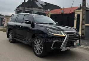 Lexus LX 2016 Black