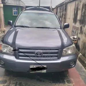 Toyota Highlander 2005 Blue