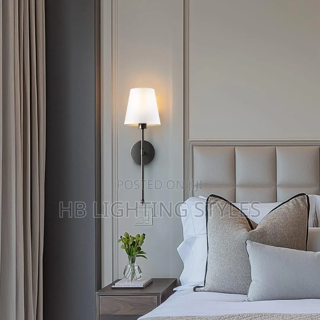 American-Style Wall Lamp